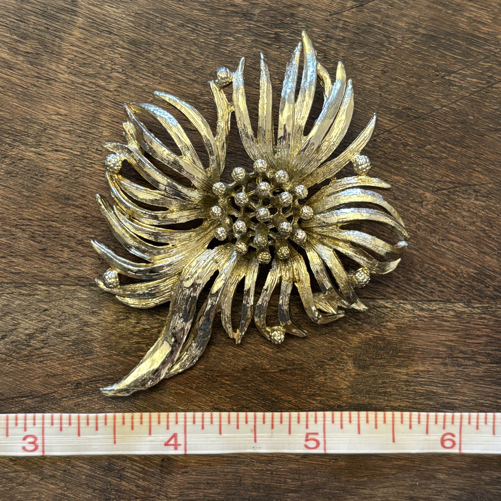Large Textured Sculptural Starburst Flower Brooch Silver Tone